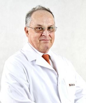 O Towarzystwie 7 prof. dr hab.n.med. Michał Pirożyński